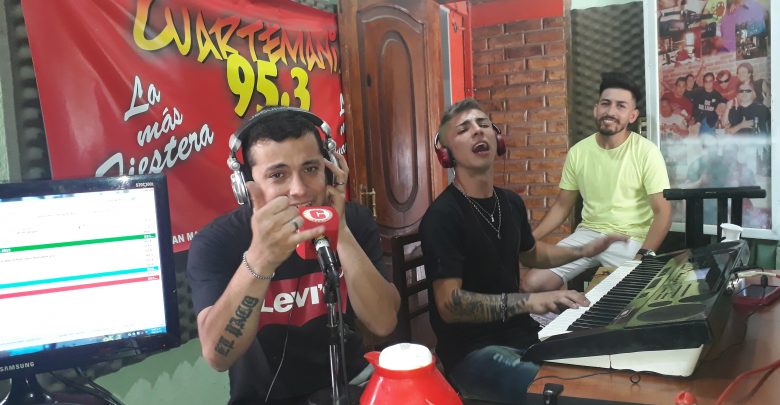 Paco, Alan y Abel de Fiesta Power en radio Cuartemania